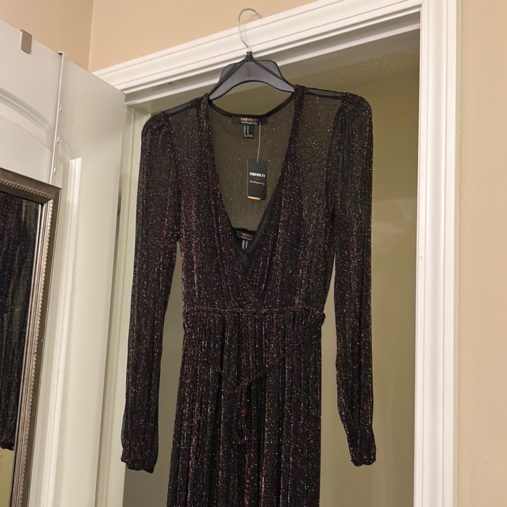 Forever 21 sheer sparkle dress.  Silver and red sparkles.  Nwt. Size M